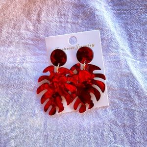 Zenzii wide leaf drop earrings